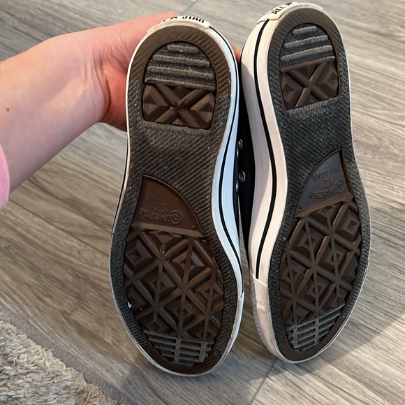 SOLD! Women’s Blue Slip-on Converse Sneakers! - Picture 11 of 12